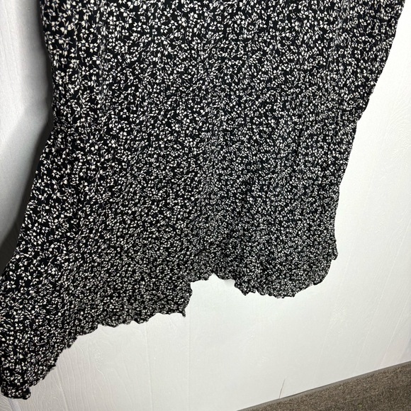 Free People One fine day black ditsy print mini tunic dress size medium - Picture 12 of 13